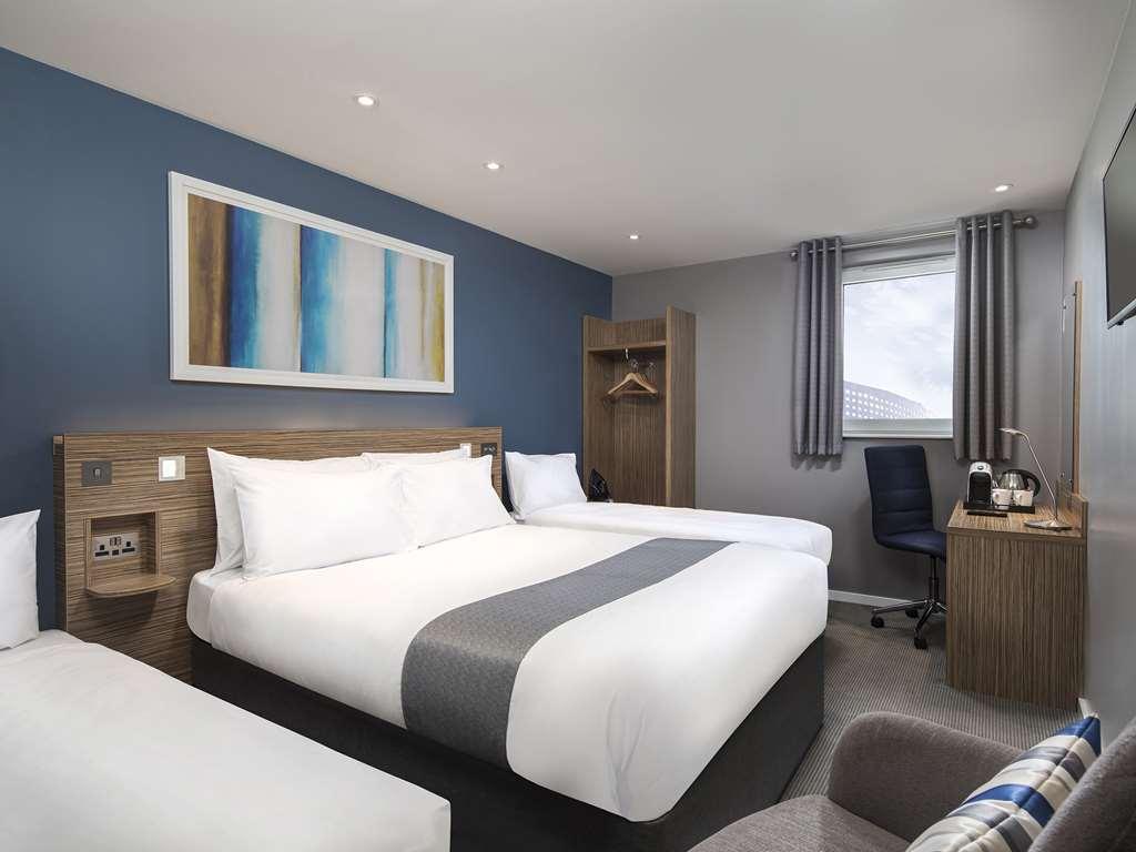 Travelodge London Ealing Værelse billede