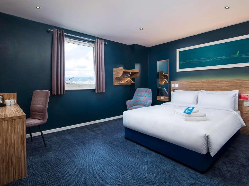 Travelodge London Ealing Værelse billede